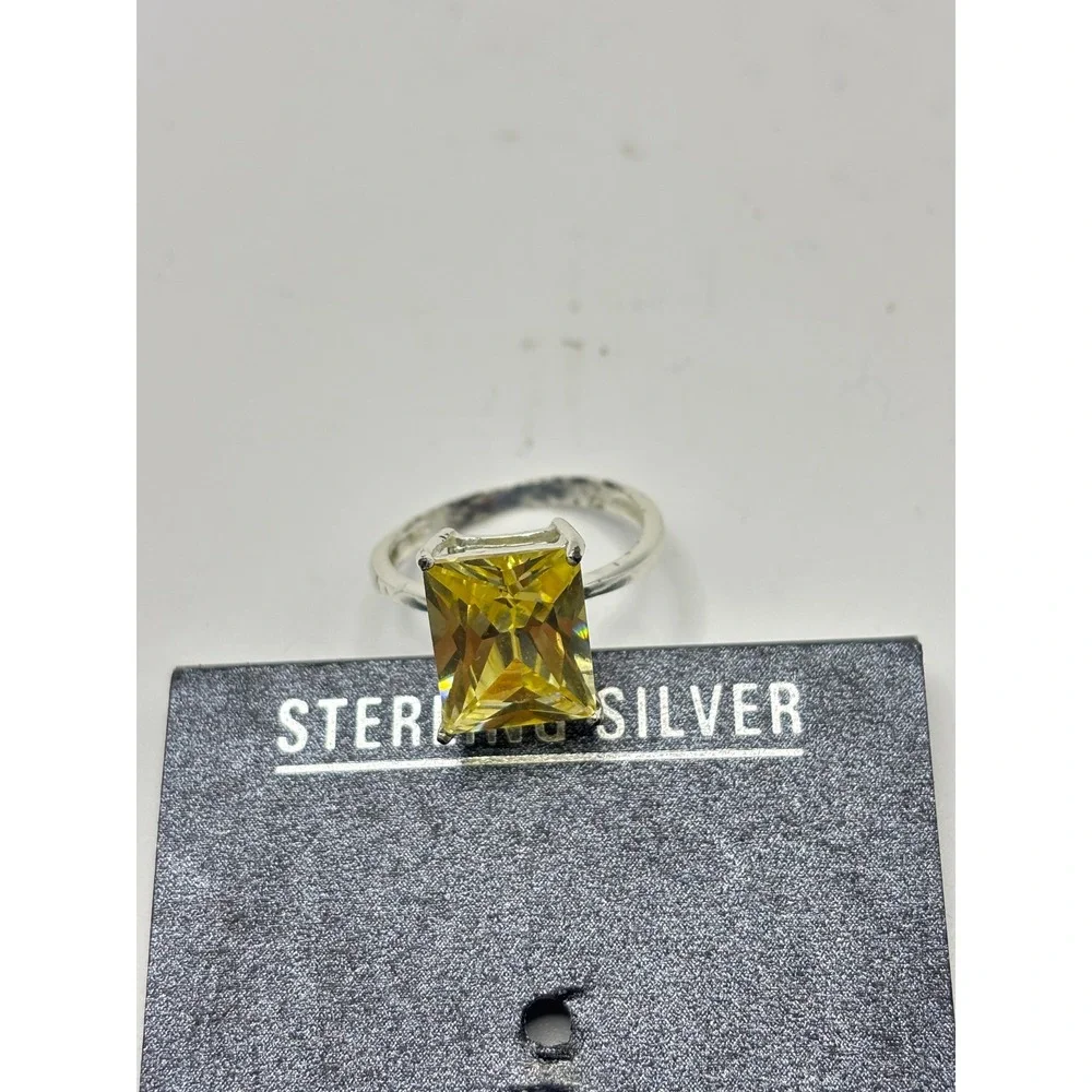 Unbranded Sterling Silver Ring Womens Size 8 Yellow Emerald Cut Gemstone